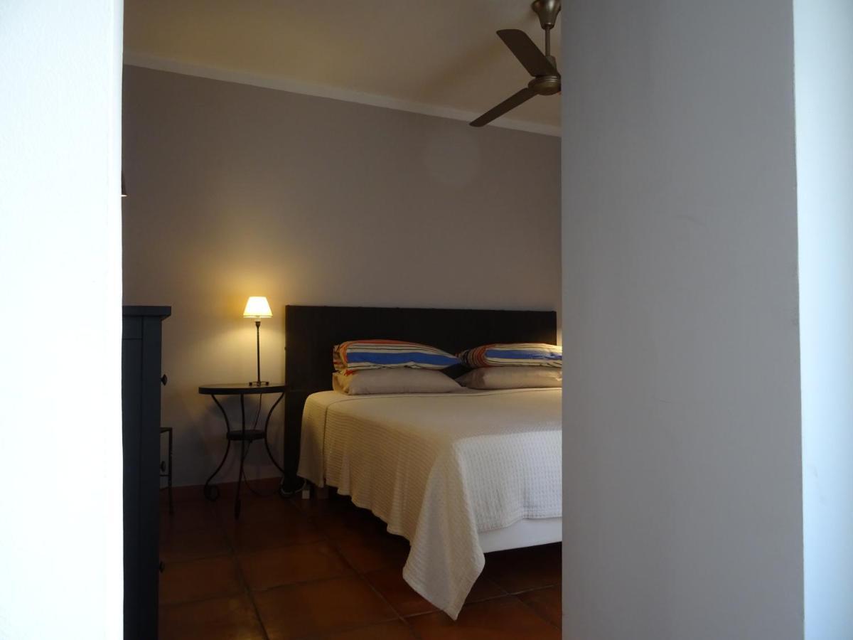 Apartamentos La Loba Medina-Sidonia Rum bild